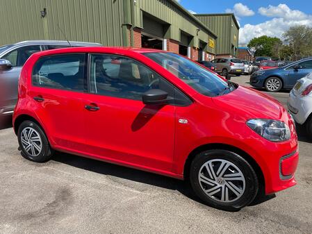 VOLKSWAGEN UP 1.0 Take up!