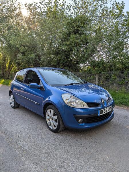 RENAULT CLIO 1.2 TCe 16v Dynamique S